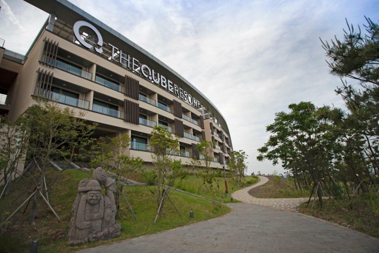 The Qube Resort Jeju Seogwipo Exterior foto