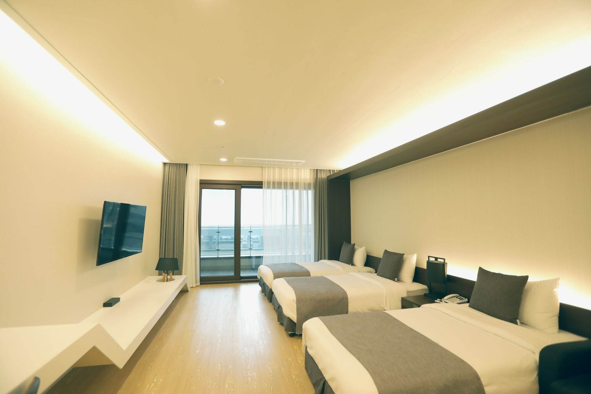 The Qube Resort Jeju Seogwipo Exterior foto